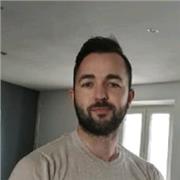 Professeur de droit titulaire d'un master 2 en droit maritime